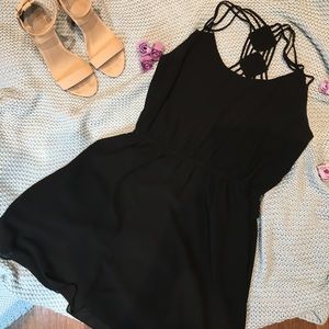 Cute little black dress.